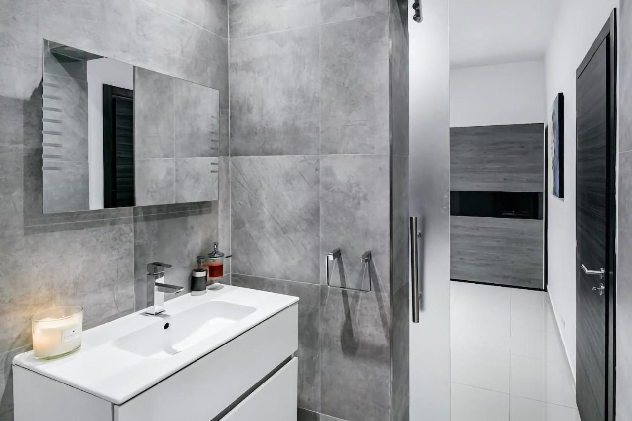 Award Winning Apartment St Julians Saint Julian's 외부 사진